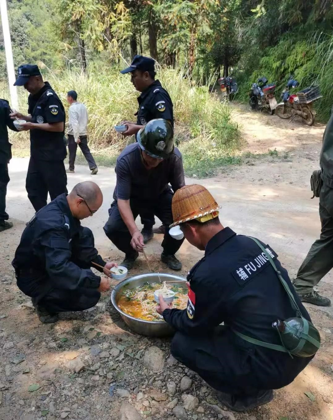 干好每一天|青山挂白我复绿，无私贡献金森人——资源；げ恳逦裢换鞫邮虑榧鞘